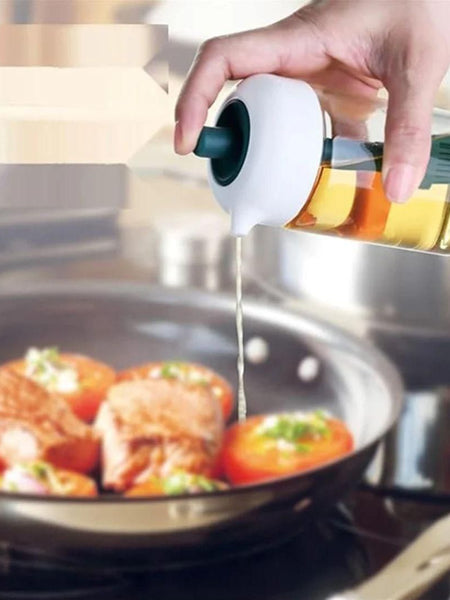 Plastic 2 In 1 Oil Dispenser 250 ml